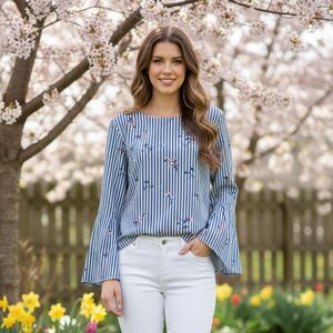 Closet London Blue & White Floral Stripped Bell Sleeve Top Size 12